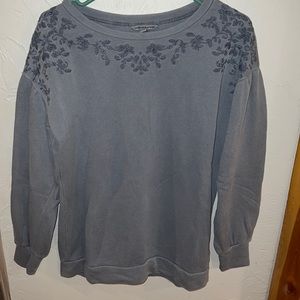Flowered sweatshirt
